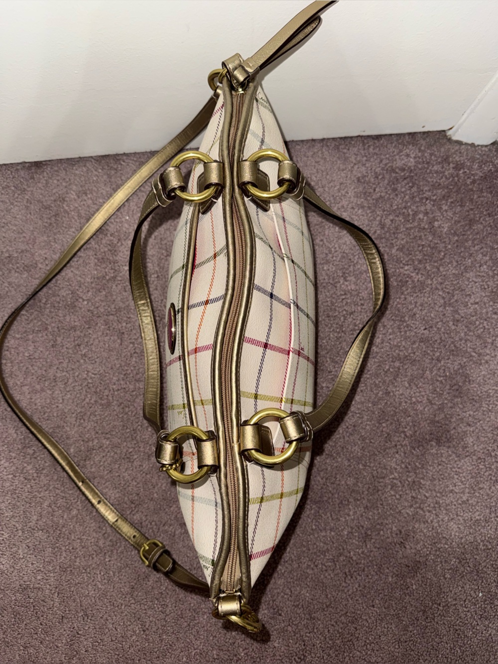 Coach Vintage Peyton Tattersall Tote cream and plaid design with gold detailing - Picture 6 of 16